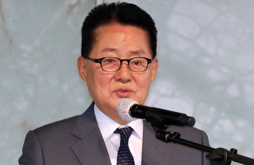 Jiwon Park Kim Jong-un is strongly welcomed by military activities